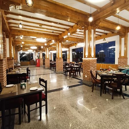 Hotel Chautari Pvt Ltd Nagarkot Zewnętrze zdjęcie