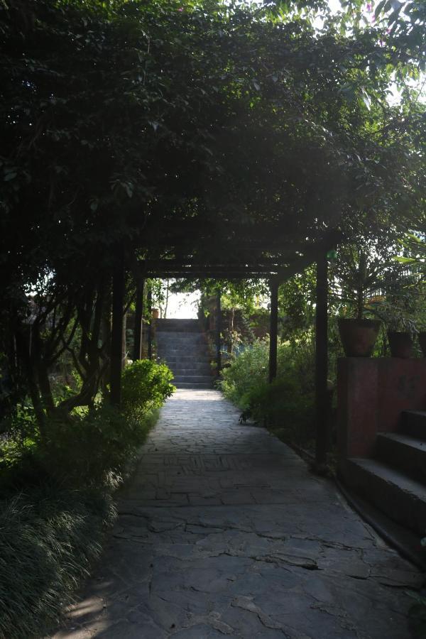 Hotel Chautari Pvt Ltd Nagarkot Zewnętrze zdjęcie
