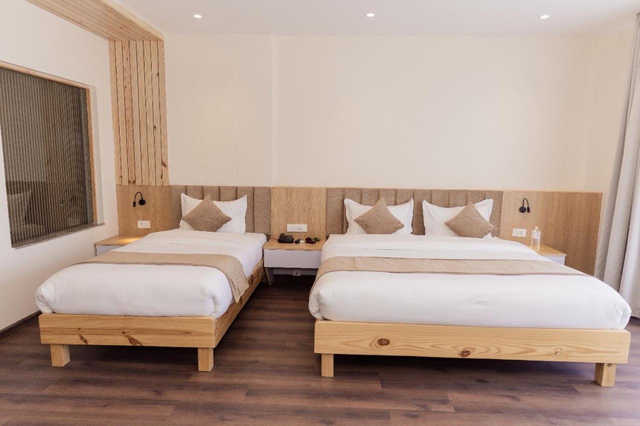 Hotel Chautari Pvt Ltd Nagarkot Zewnętrze zdjęcie